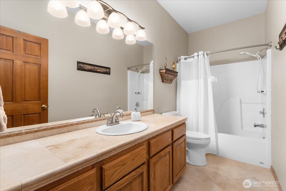 628 Briarwood Drive Property Photo 29