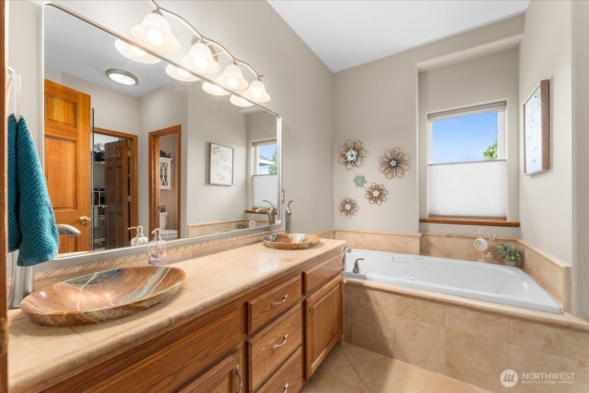 628 Briarwood Drive Property Photo 34