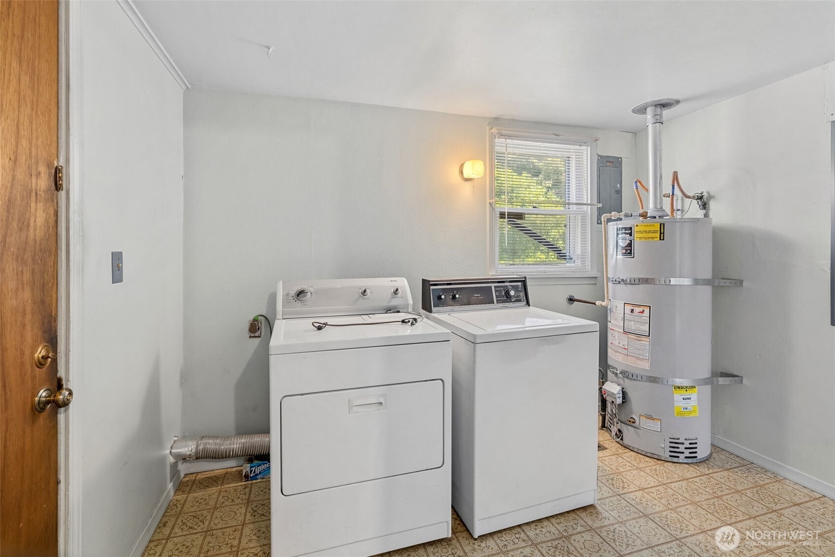 516 S Trenton Street Property Photo 14