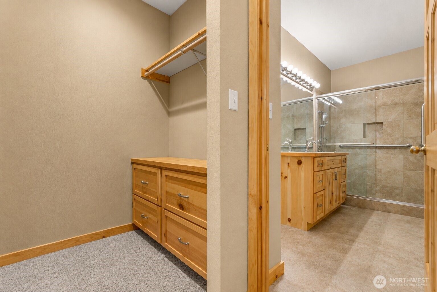 202 Cascadian Way 3 Property Photo 13