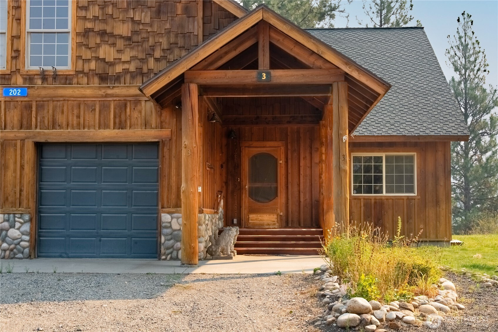 202 Cascadian Way 3 Property Photo 17