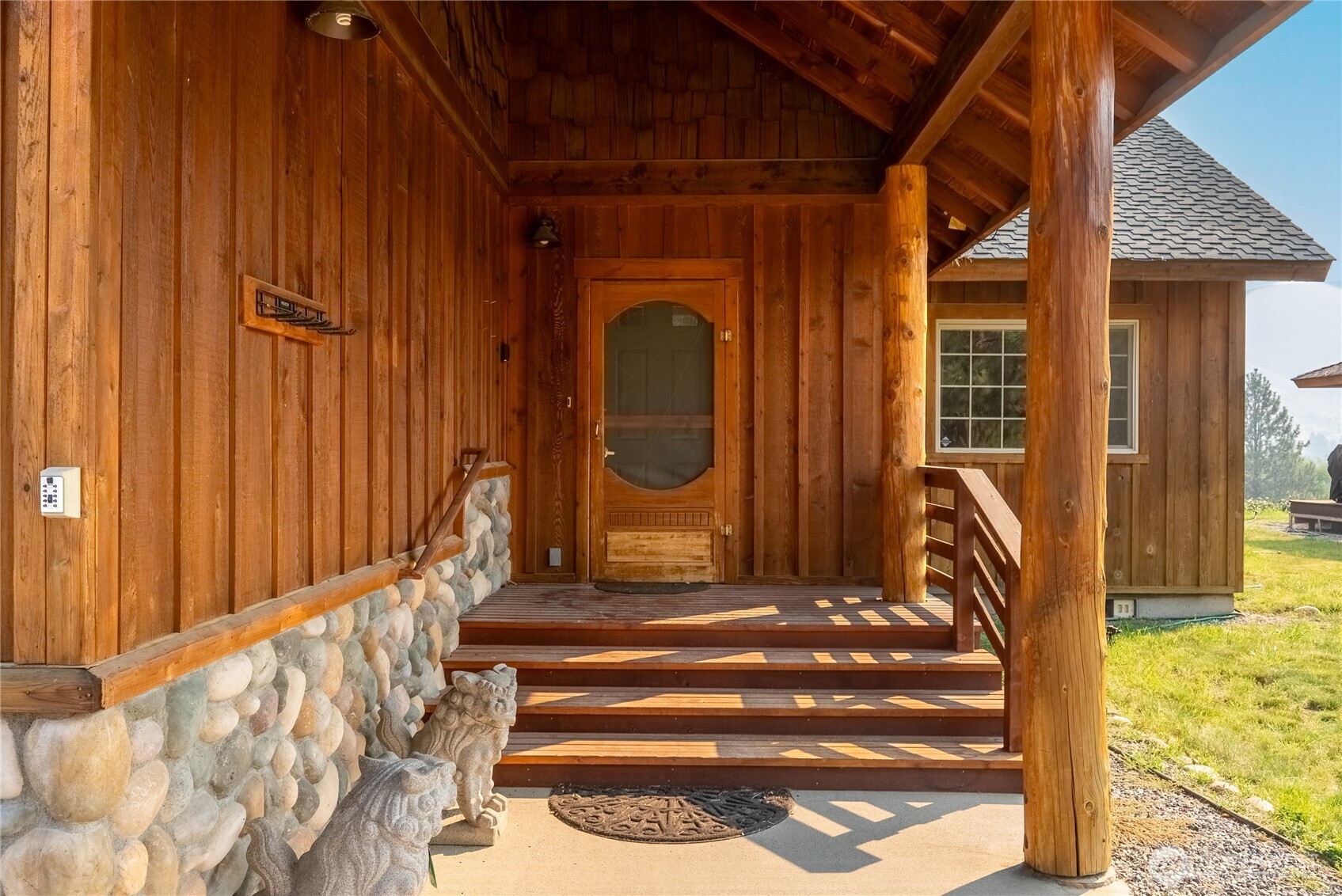 202 Cascadian Way 3 Property Photo 18