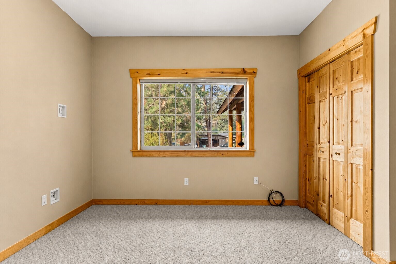 202 Cascadian Way 3 Property Photo 22