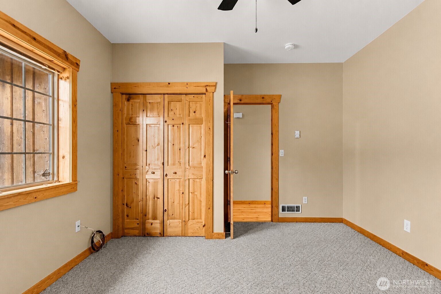 202 Cascadian Way 3 Property Photo 23