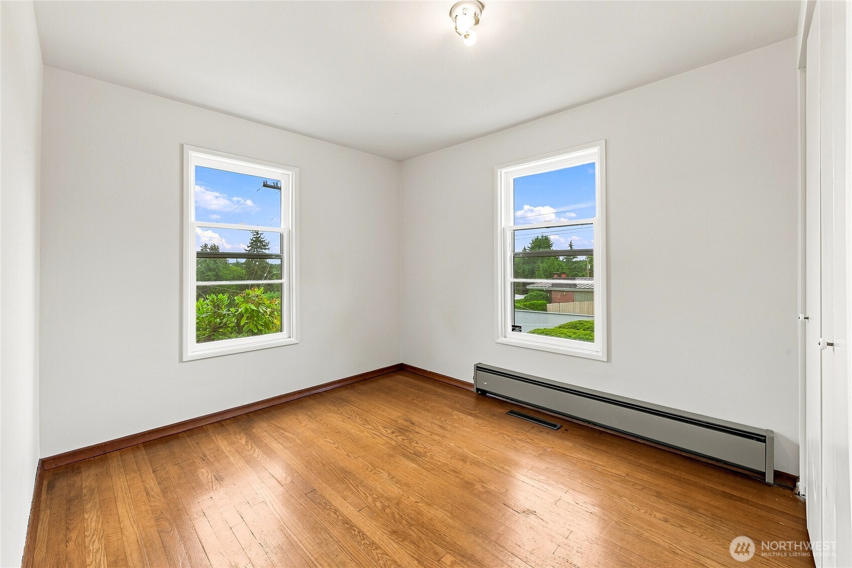 15852 7th Avenue Property Photo 13