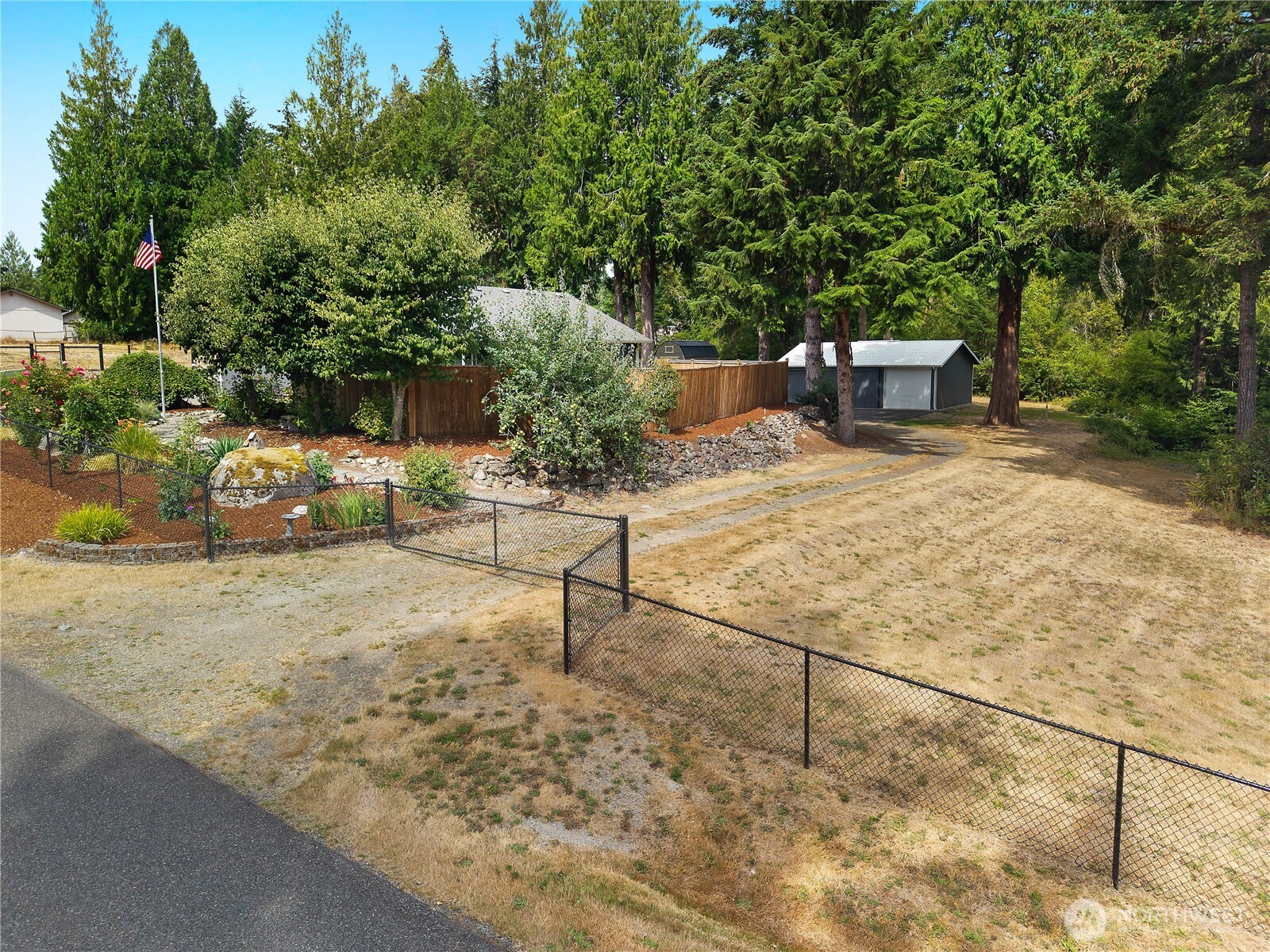 6424 75th Avenue Property Photo 7