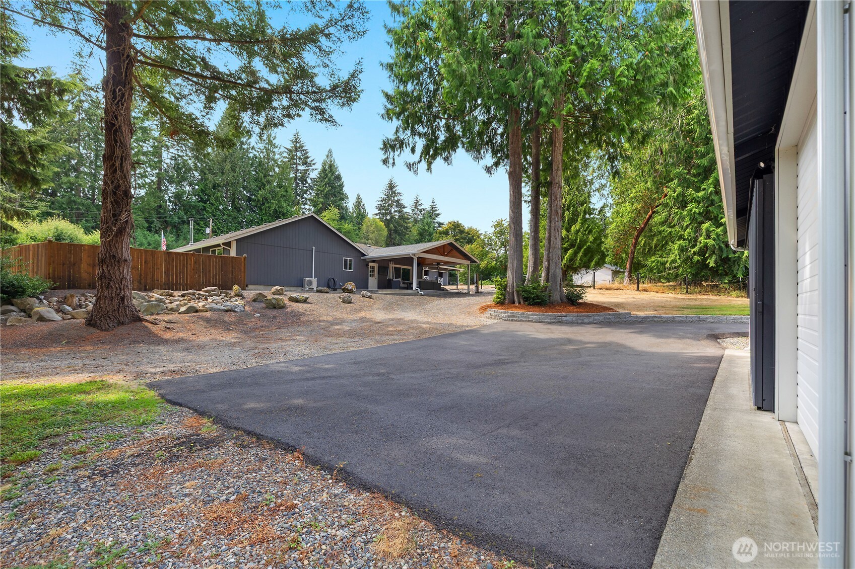6424 75th Avenue Property Photo 14