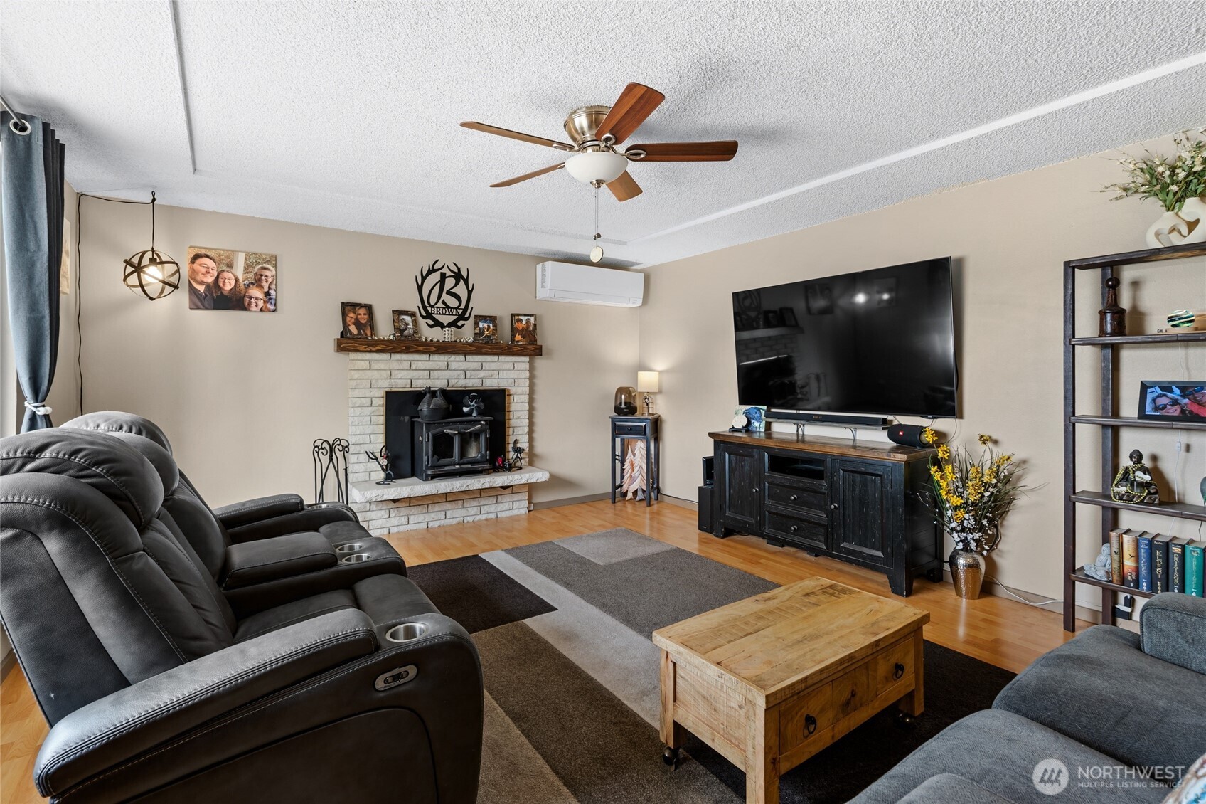 1808 Wellington Drive Property Photo 6