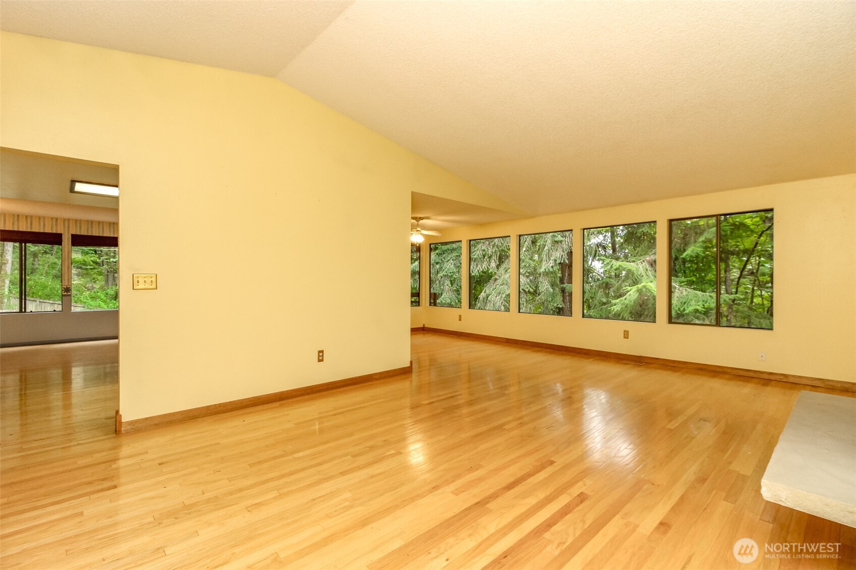 4917 145th Avenue Property Photo 5