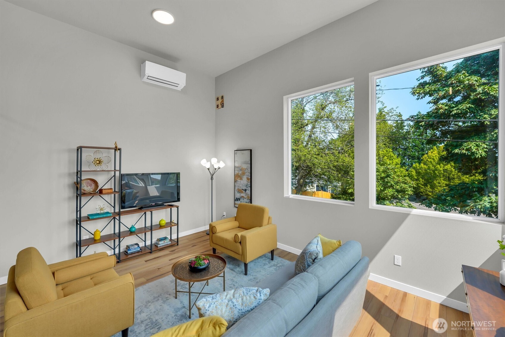 2535 S I Street E Property Photo 7