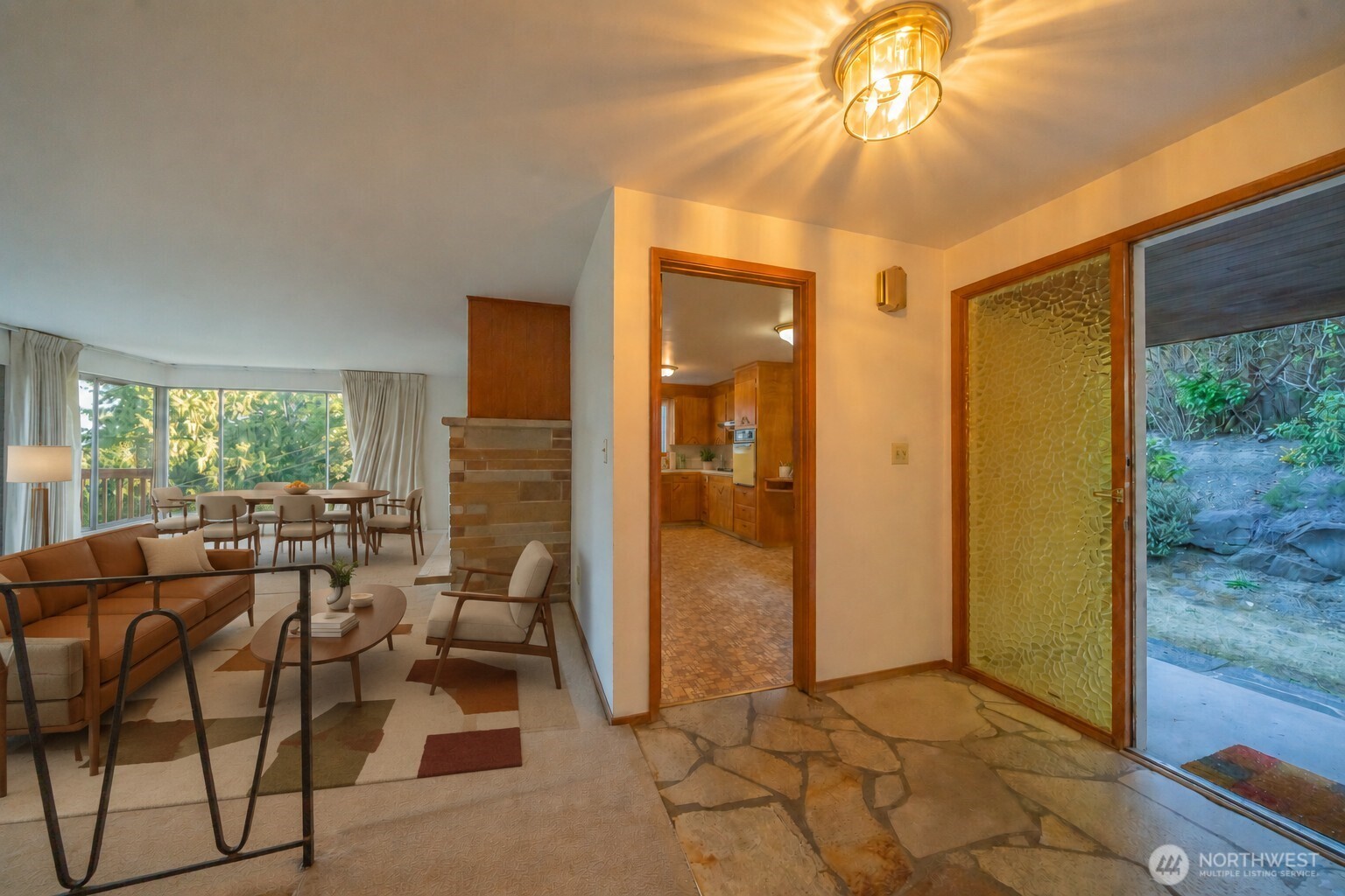 19526 53rd Avenue Property Photo 6