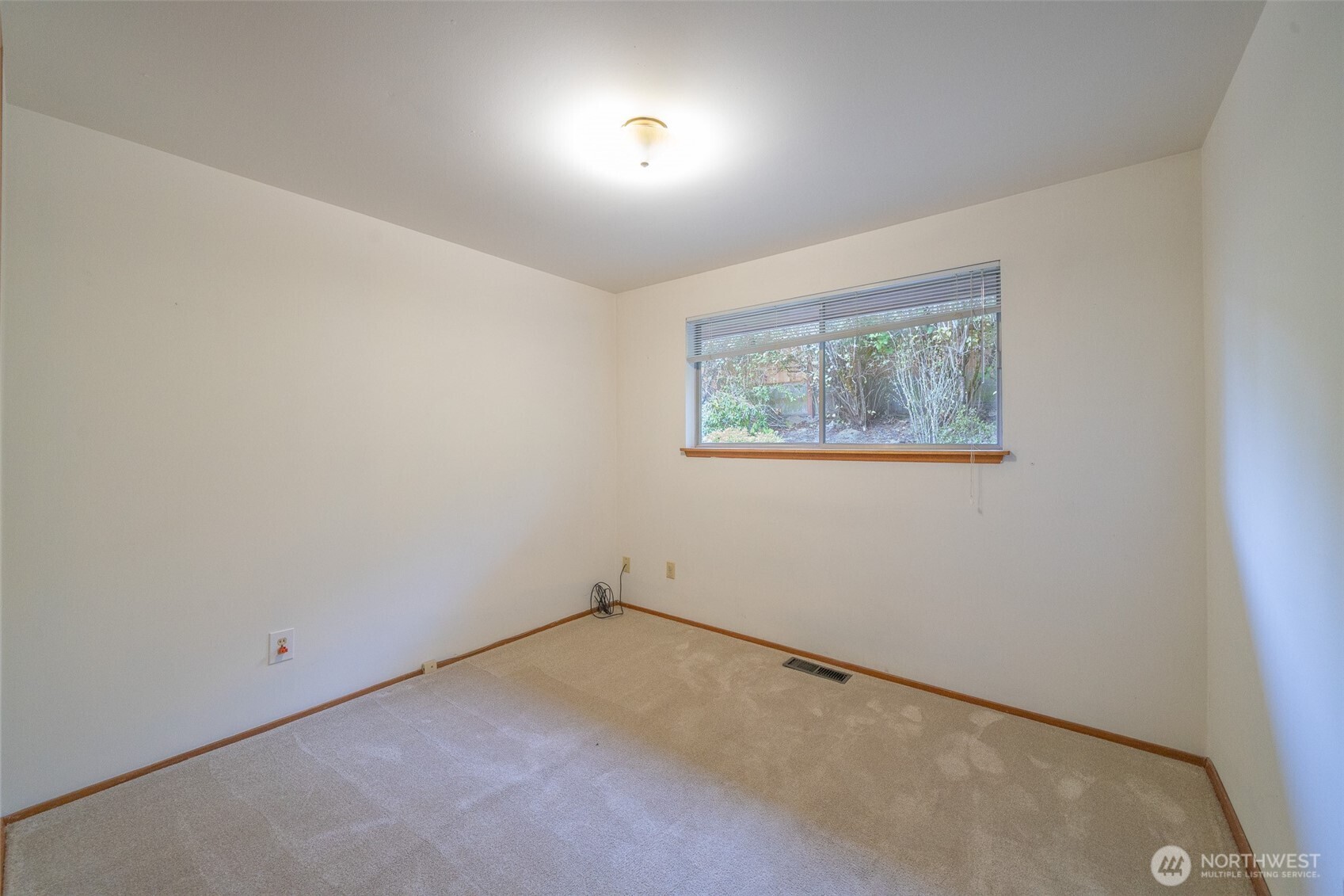 19526 53rd Avenue Property Photo 28