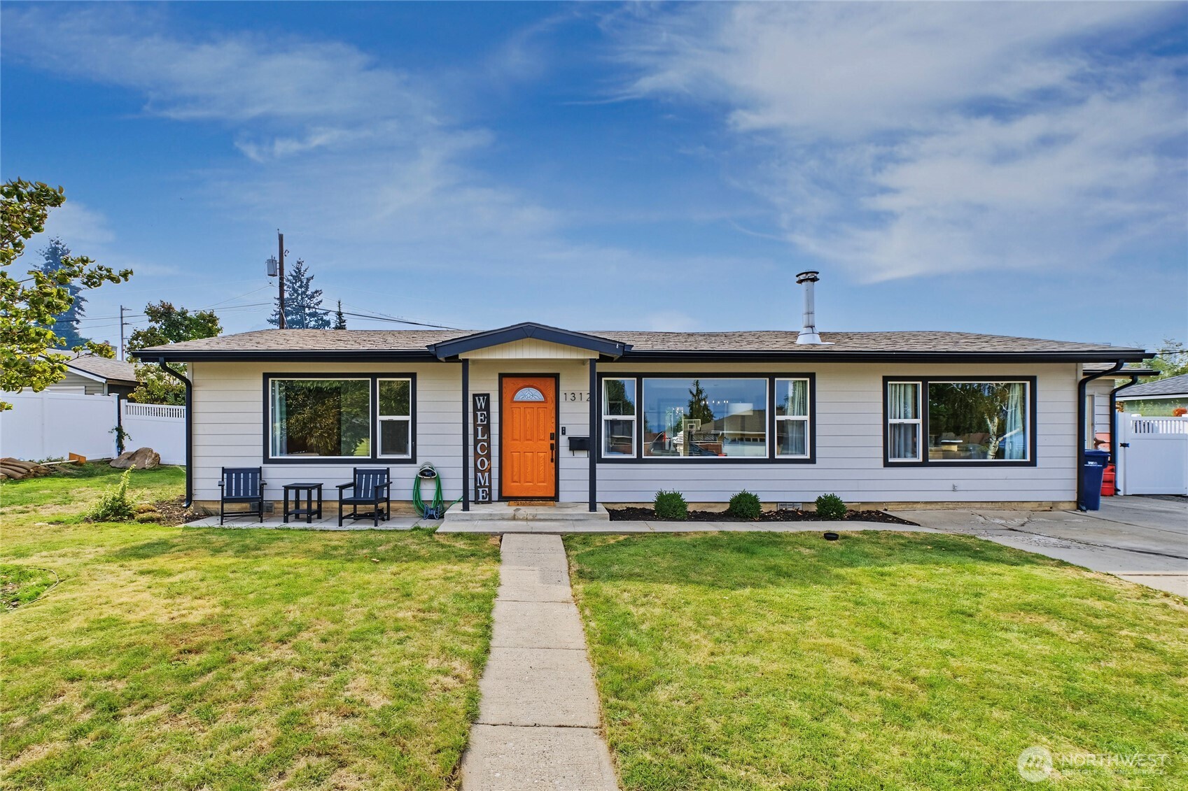 1312 Poe Street Property Photo 5