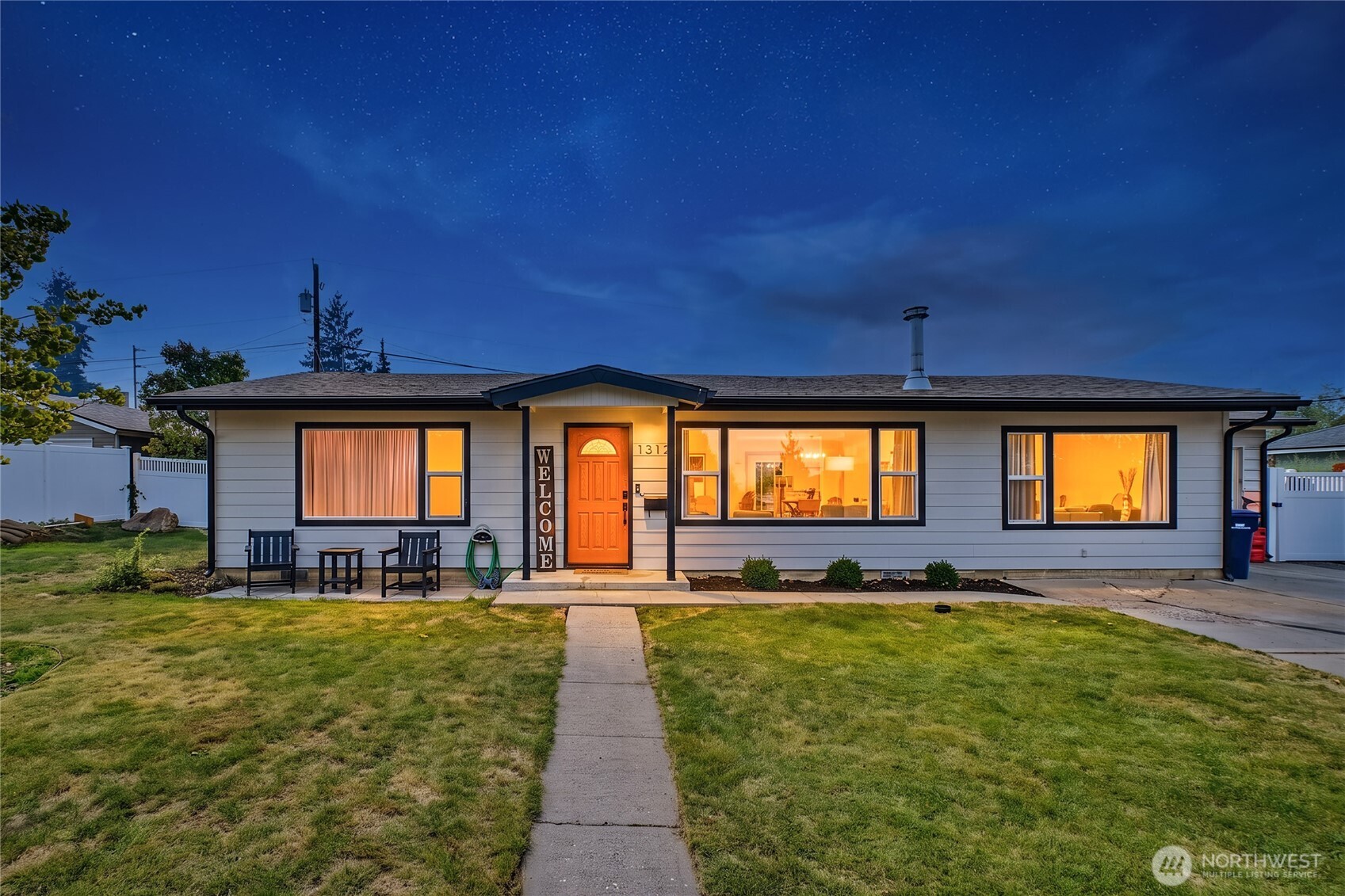 1312 Poe Street Property Photo 6