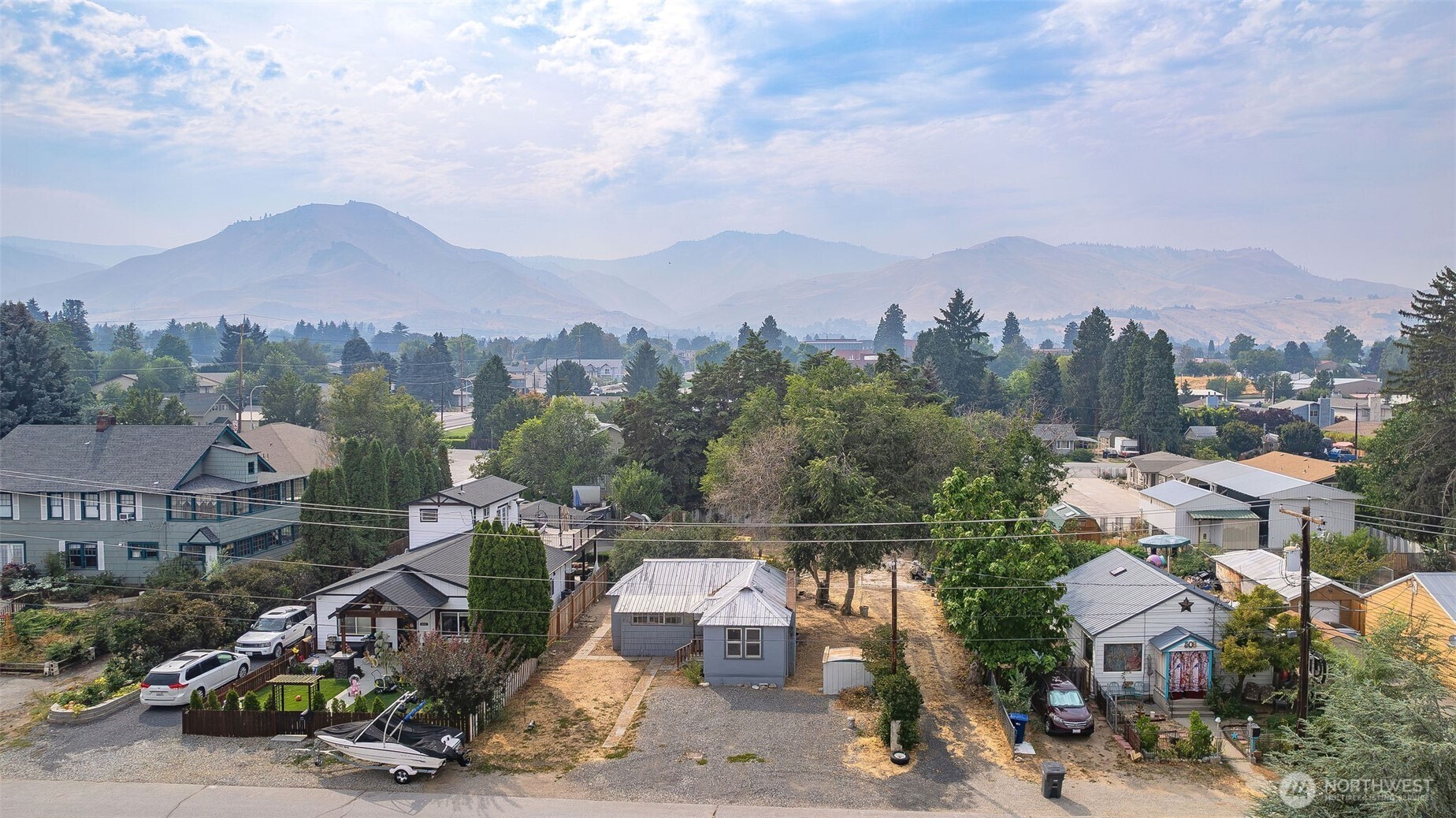 504 Ramona Avenue Property Photo 1