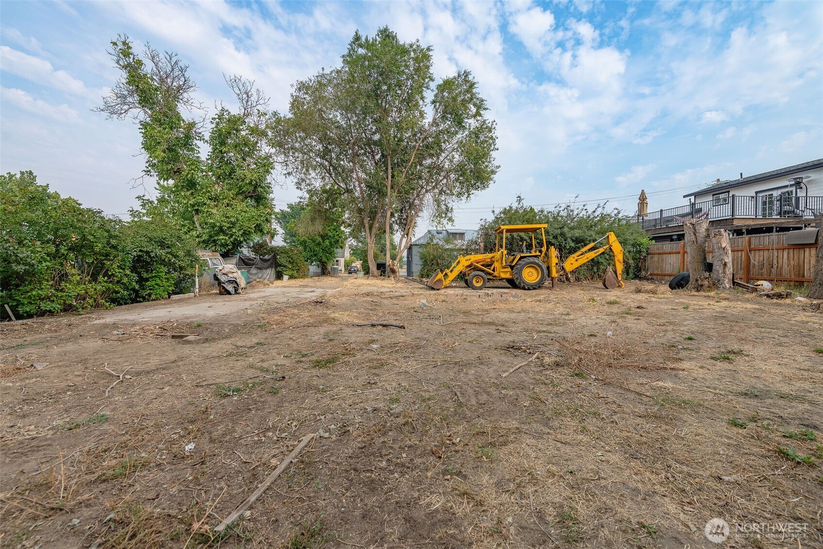 504 Ramona Avenue Property Photo 8