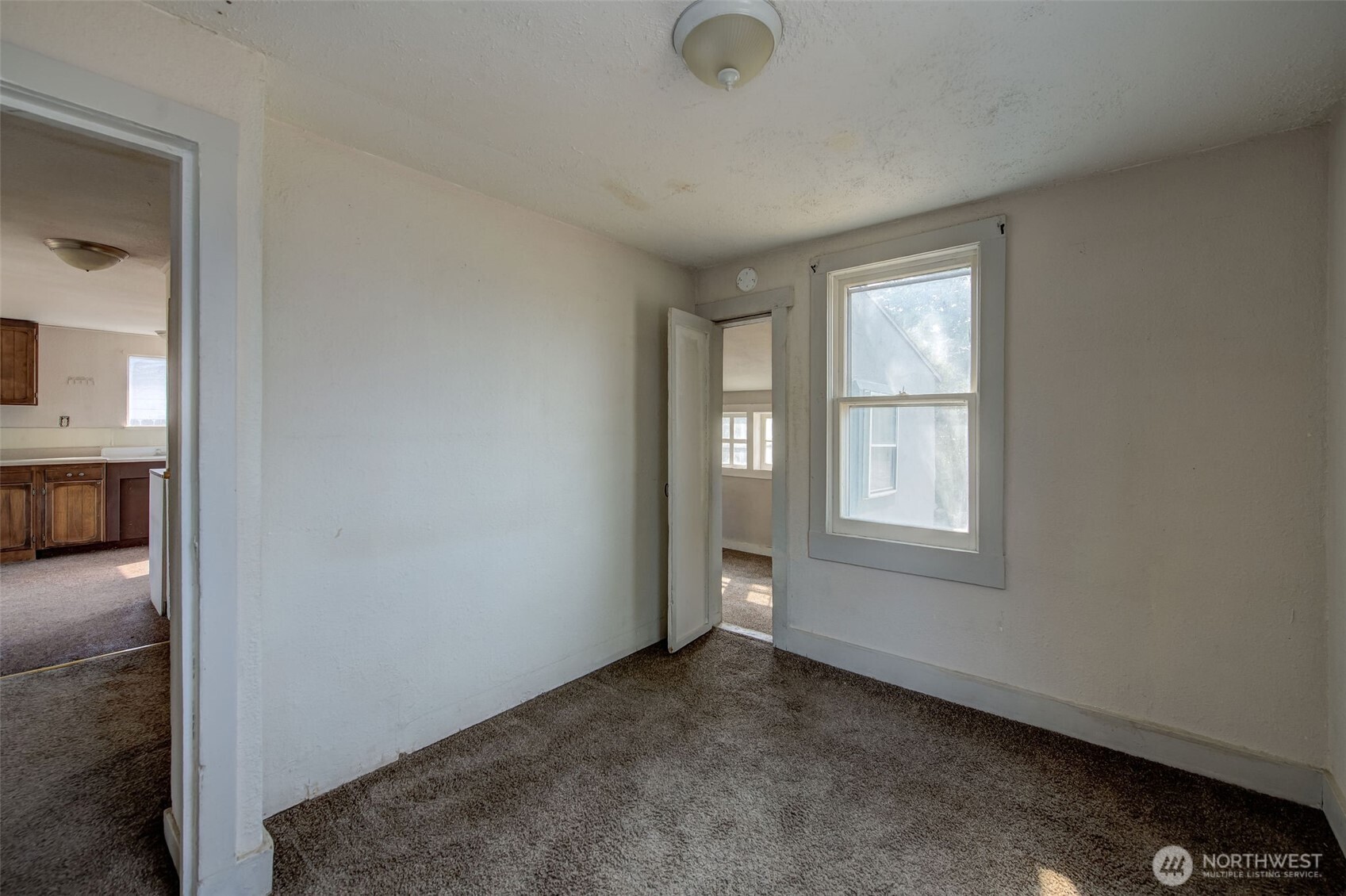 504 Ramona Avenue Property Photo 17