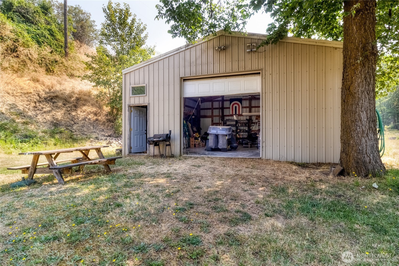 18 Blue Creek Road Property Photo 26