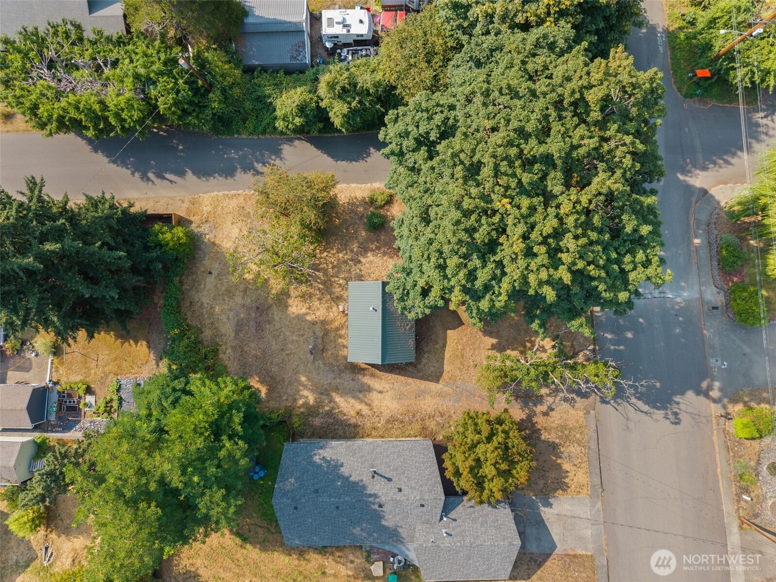 722 S 4th Avenue Property Photo 5