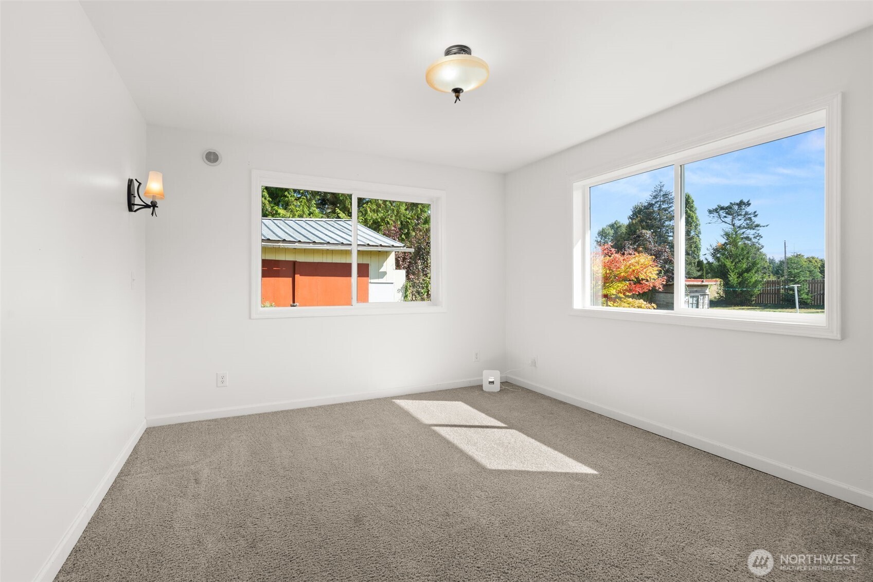 140 Front Street Property Photo 17