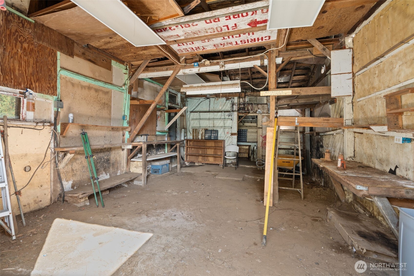 140 Front Street Property Photo 25