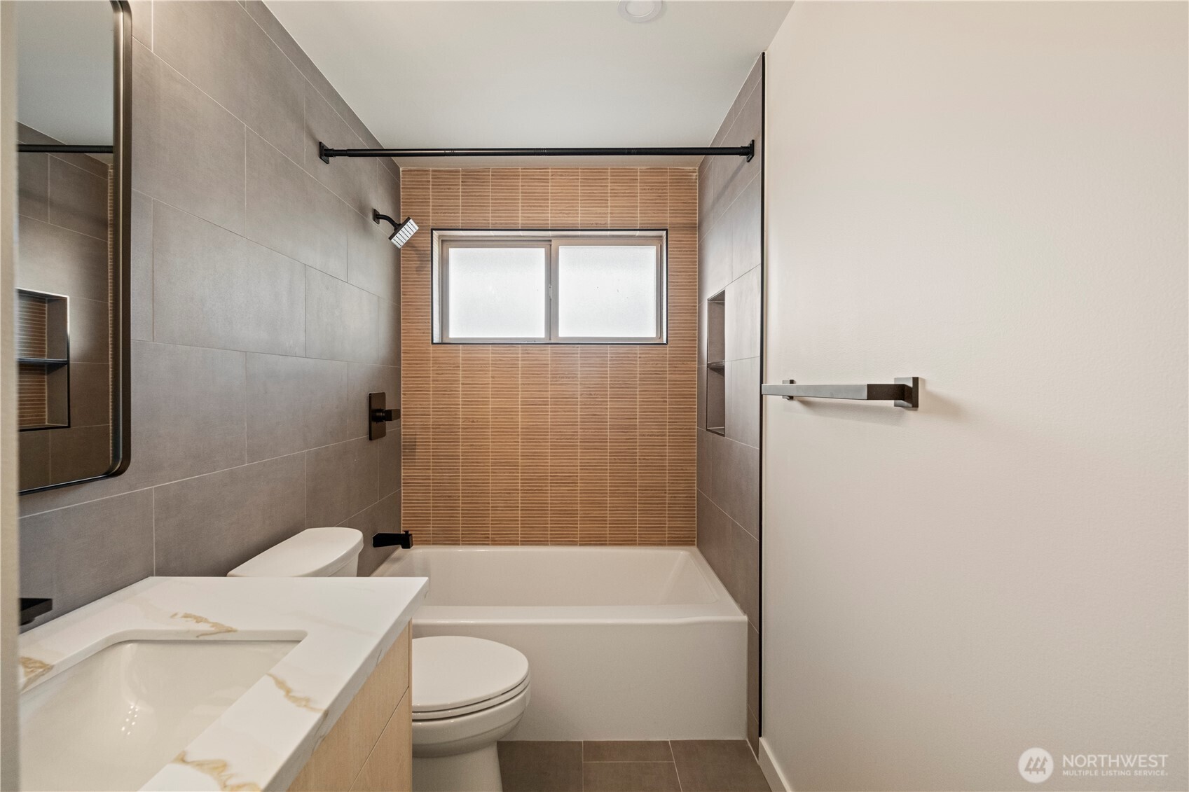 16317 127th Place Property Photo 18