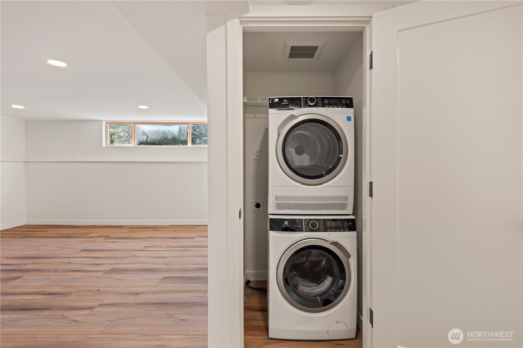 16317 127th Place Property Photo 31