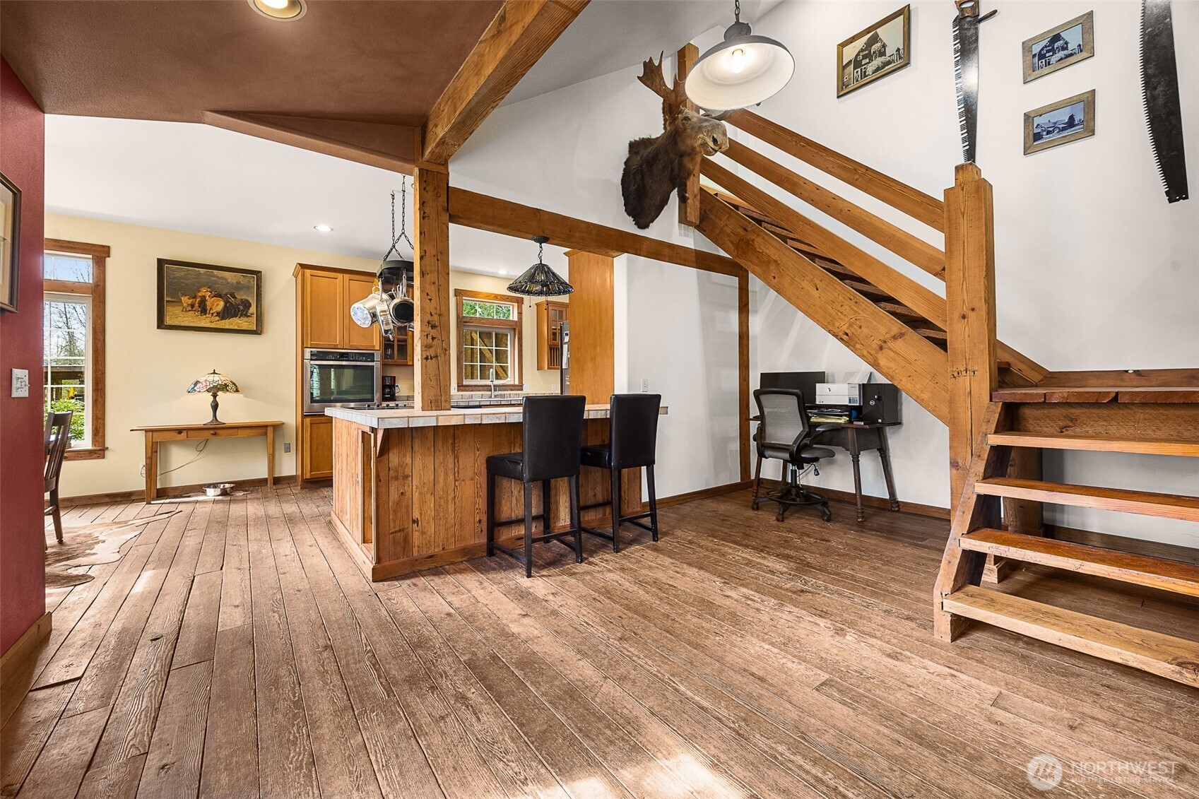19529 17th Drive Property Photo 8
