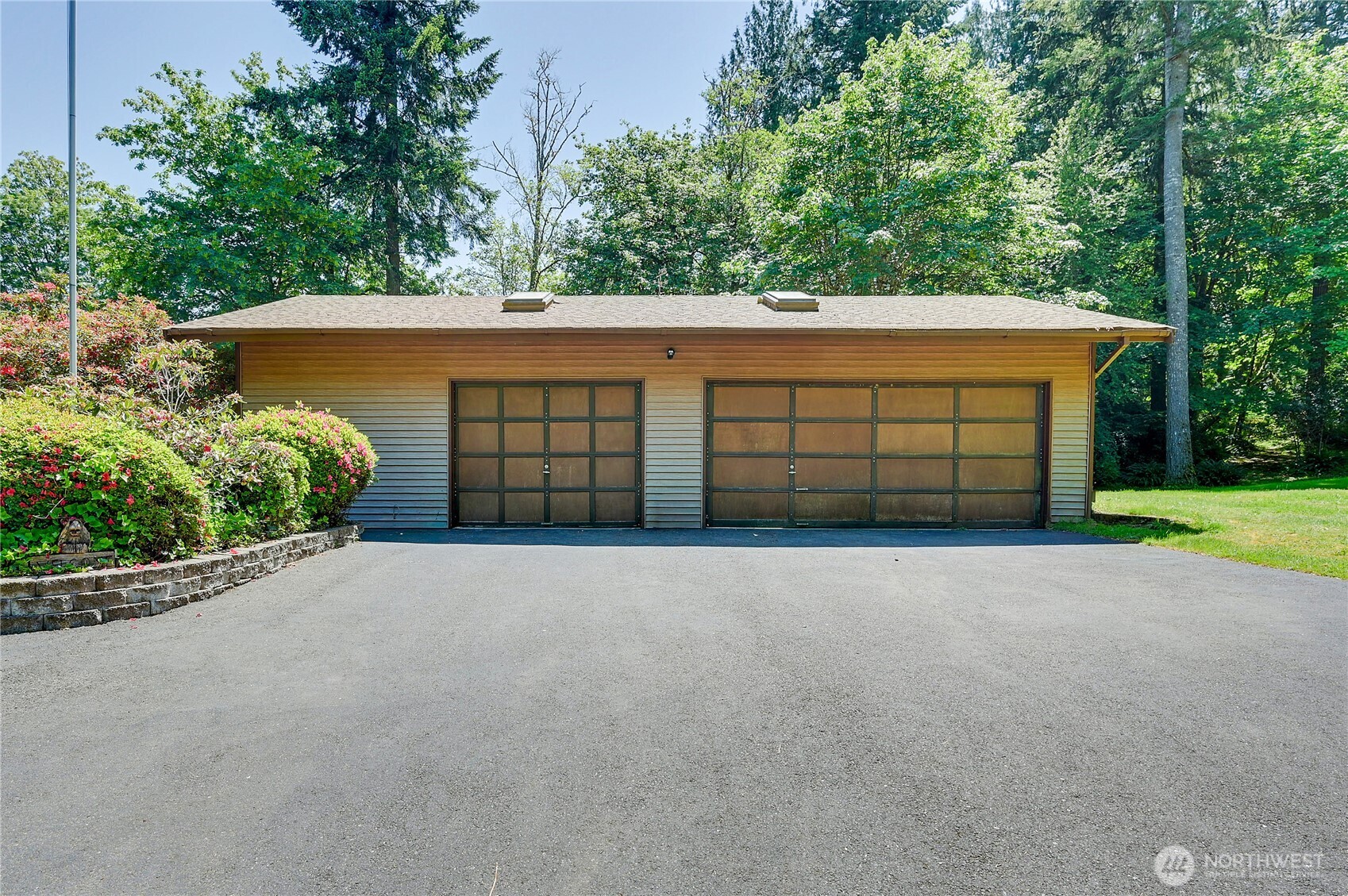 568 Se Oak Road Property Photo 5