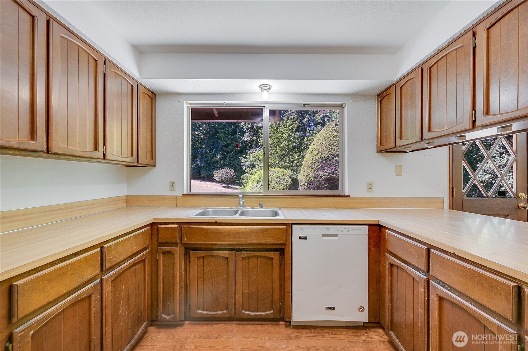 568 Se Oak Road Property Photo 20