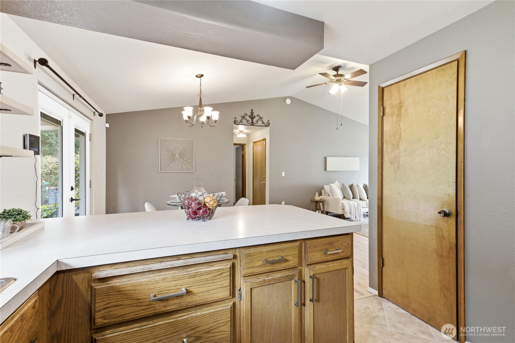 8324 Lake Forest Drive Property Photo 12