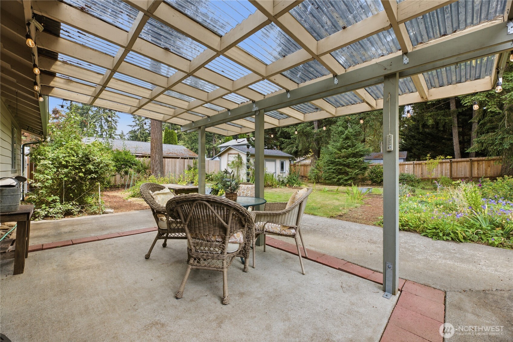8324 Lake Forest Drive Property Photo 16