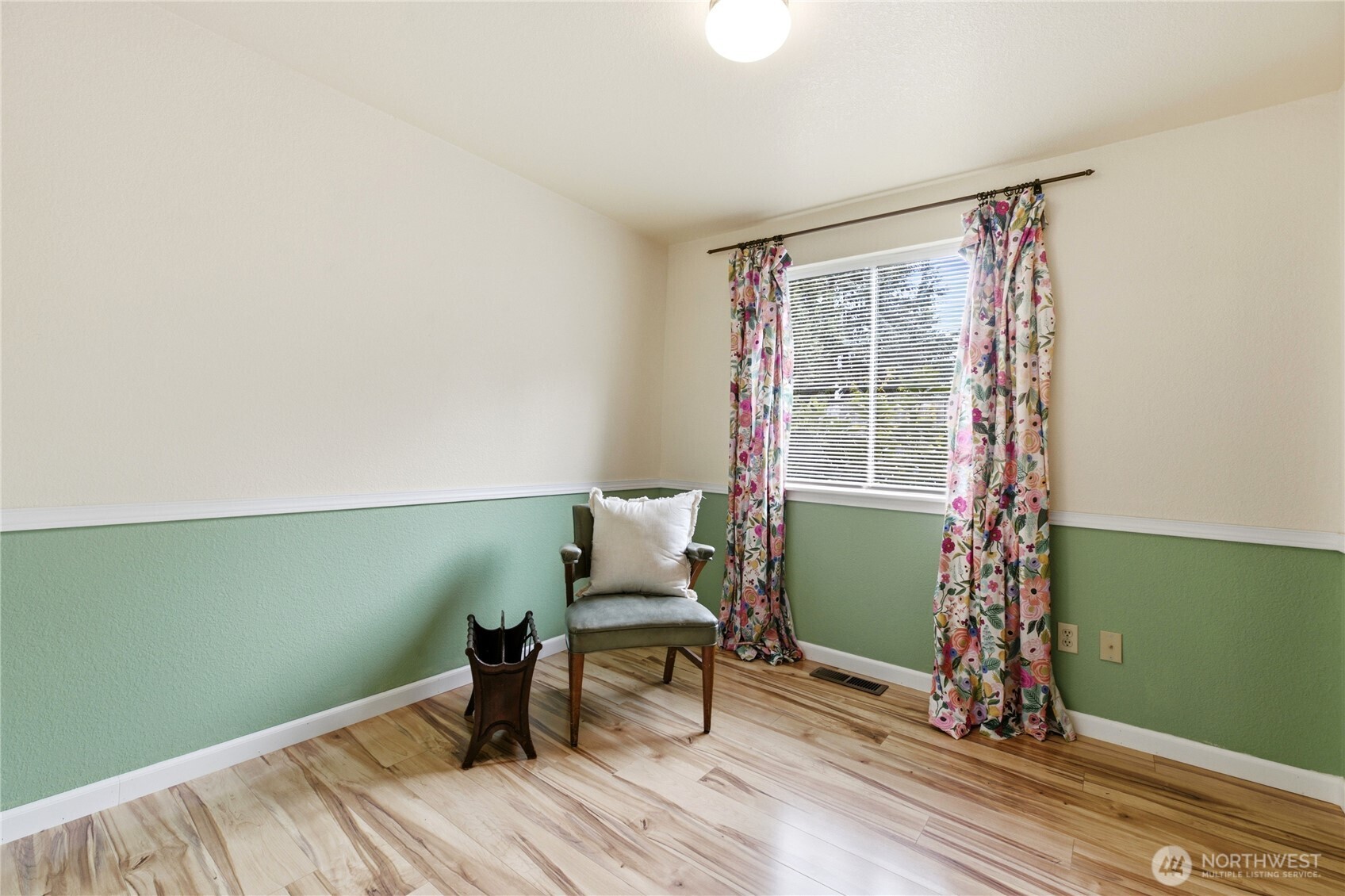 8324 Lake Forest Drive Property Photo 21