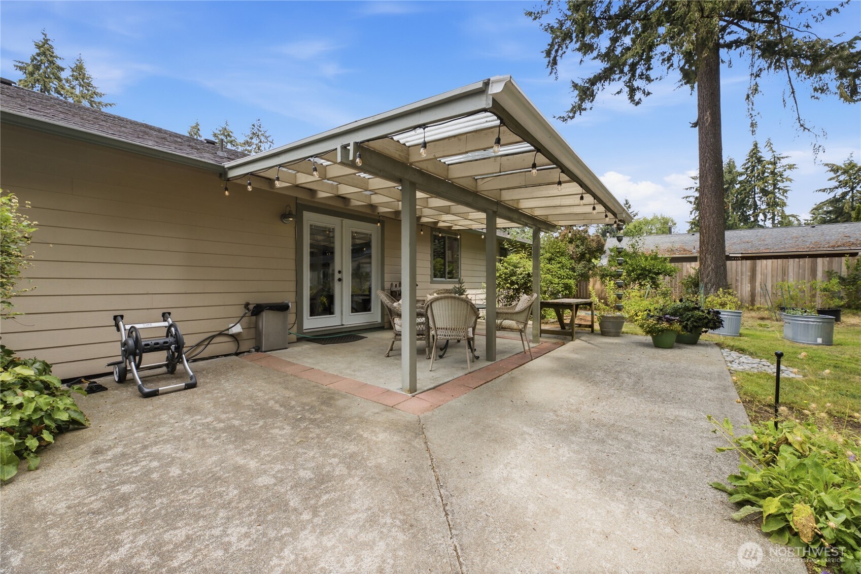 8324 Lake Forest Drive Property Photo 29