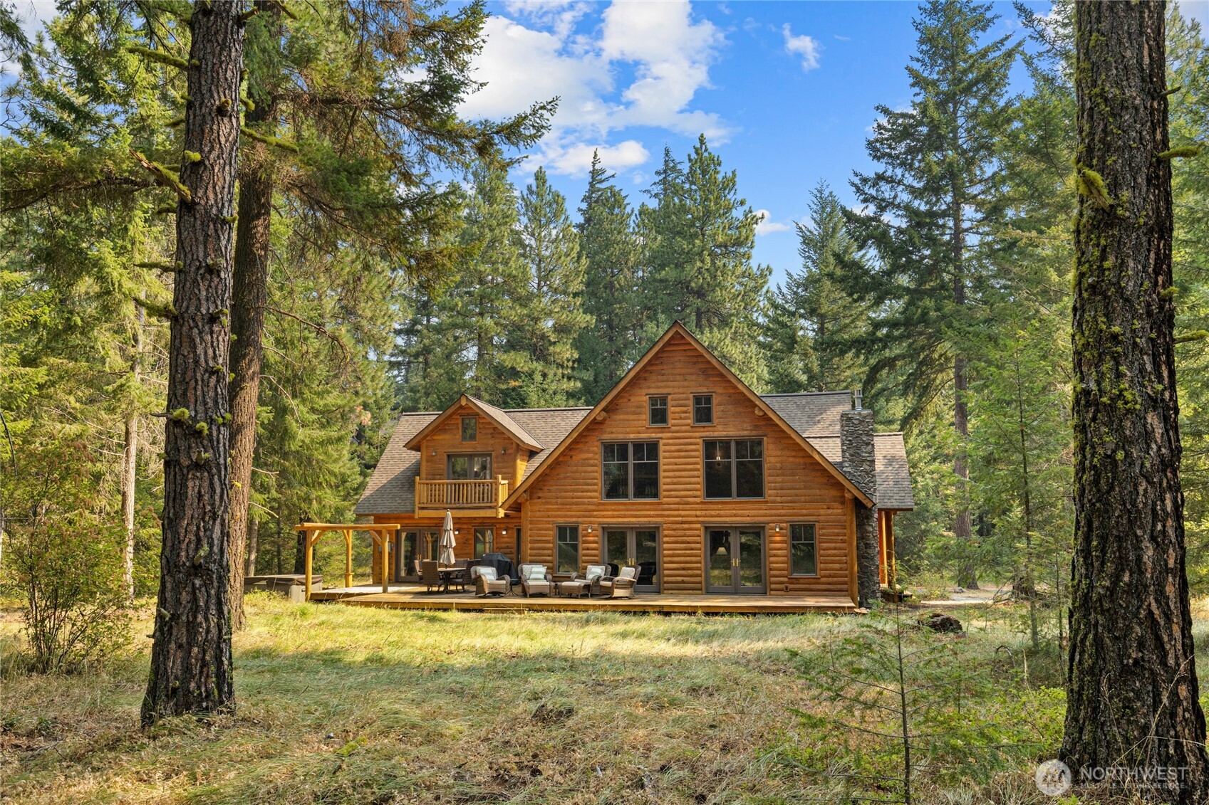1611 Larkspur Loop Property Photo 1