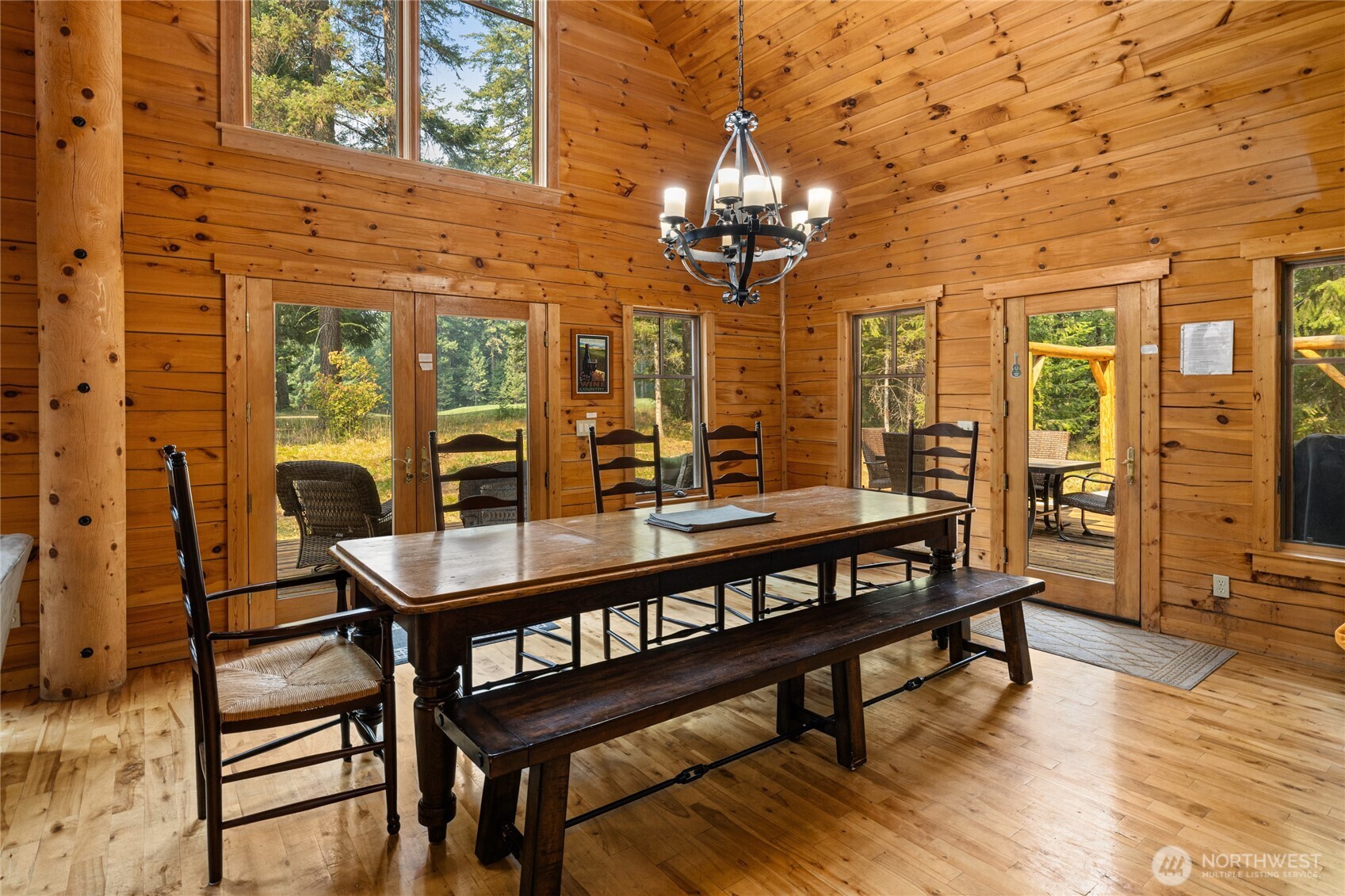 1611 Larkspur Loop Property Photo 7