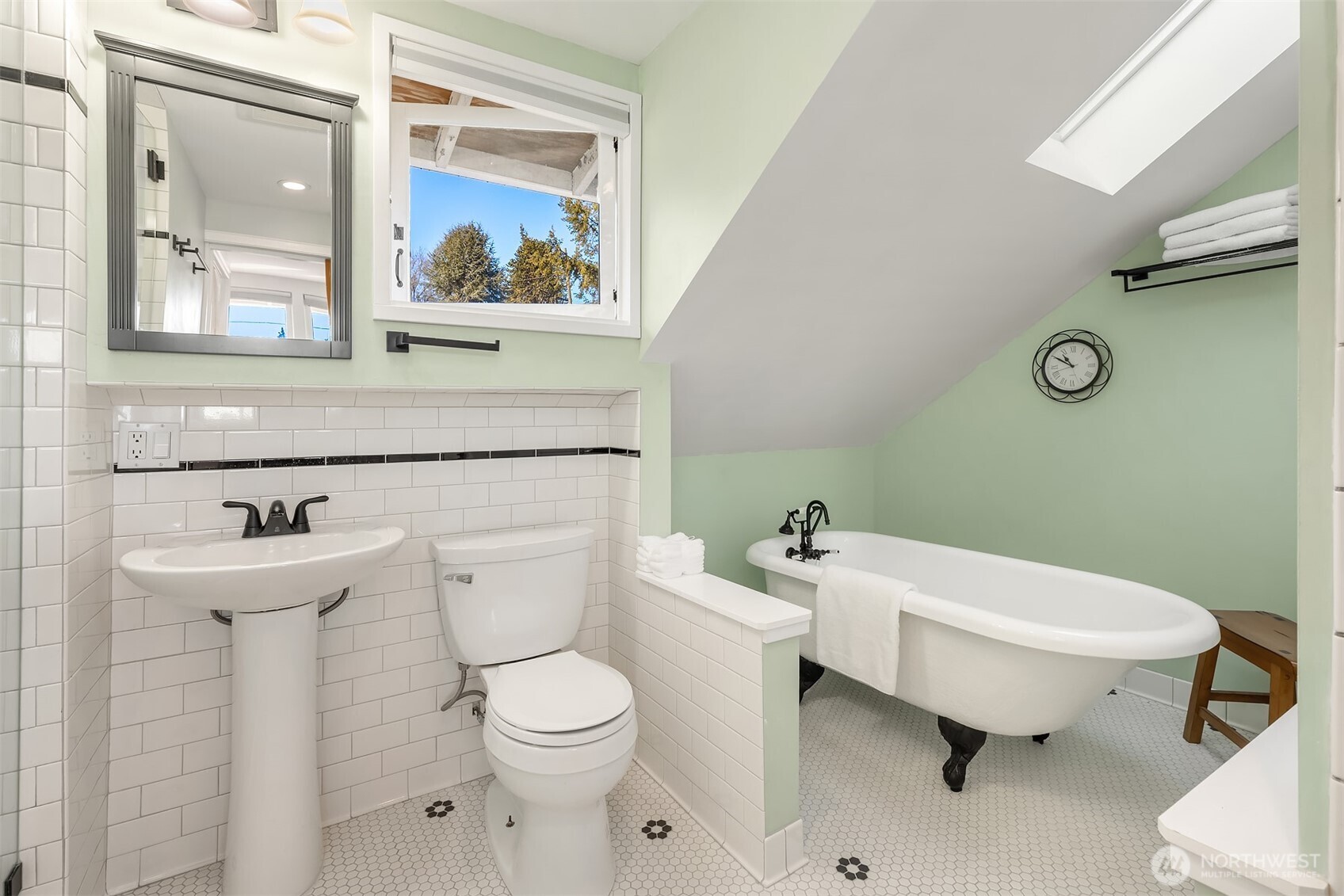 4015 Sw Hudson Street Property Photo 9