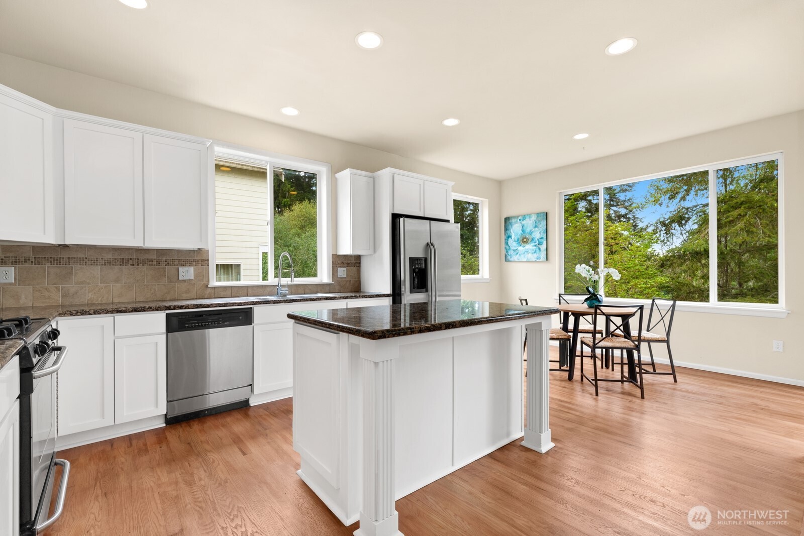 20914 13th Place Property Photo 8