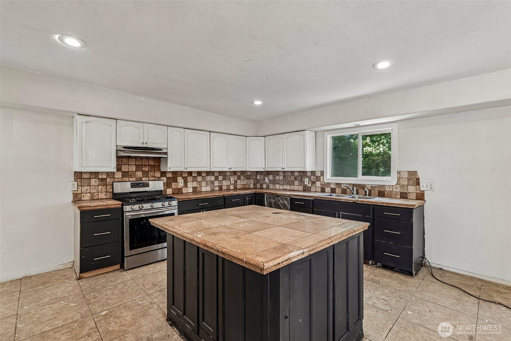 12221 Ne Cassady Court Property Photo 9