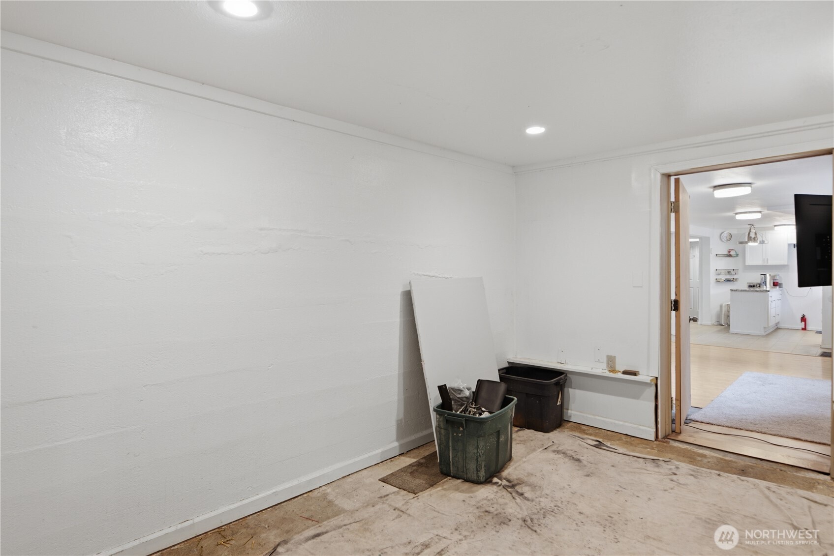16006 Greenwood Avenue Property Photo 21
