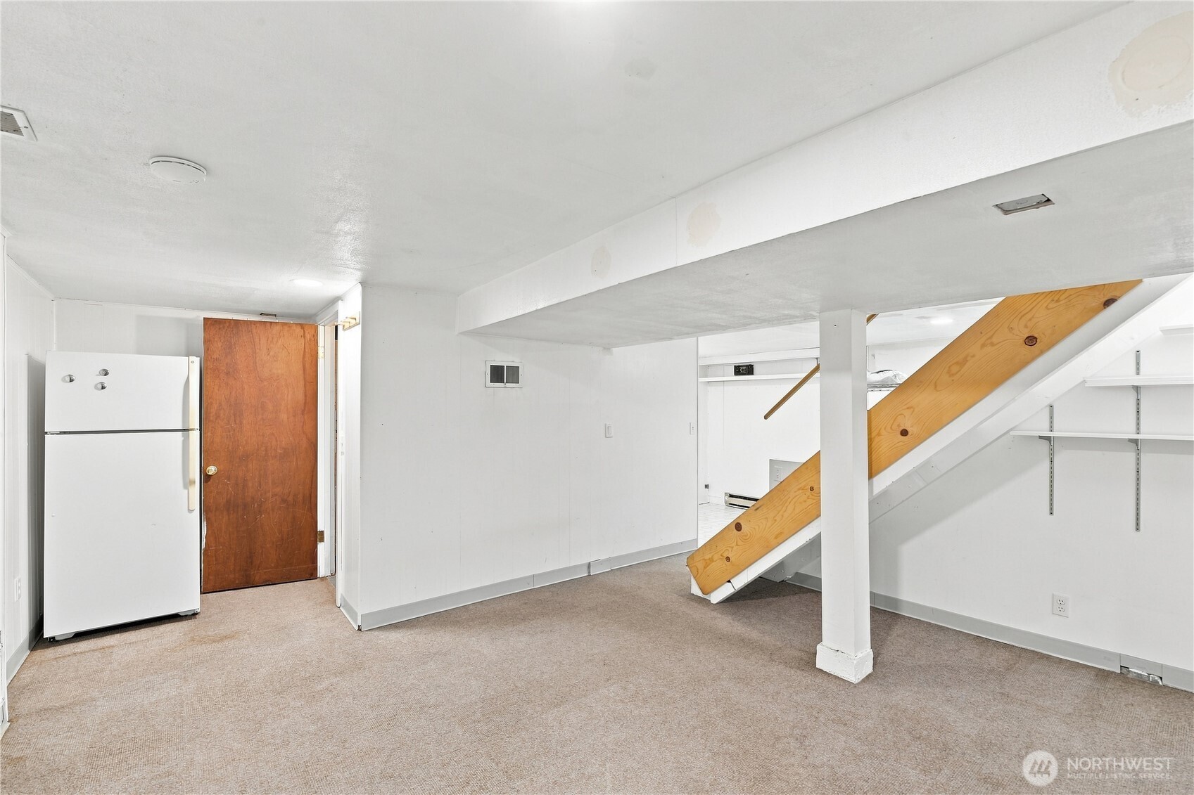 5920 39th Avenue Property Photo 17