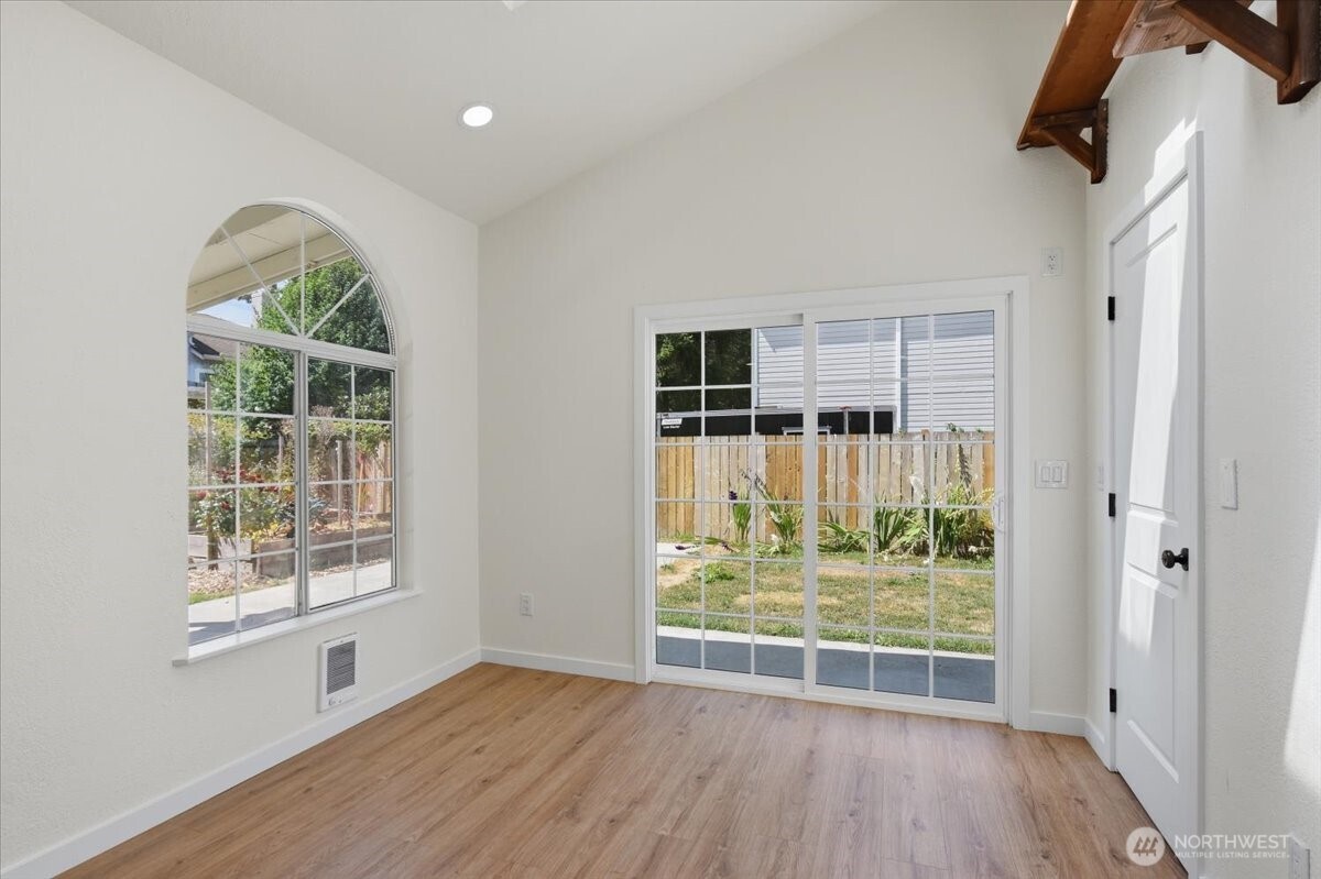 5728 131st Place Property Photo 10