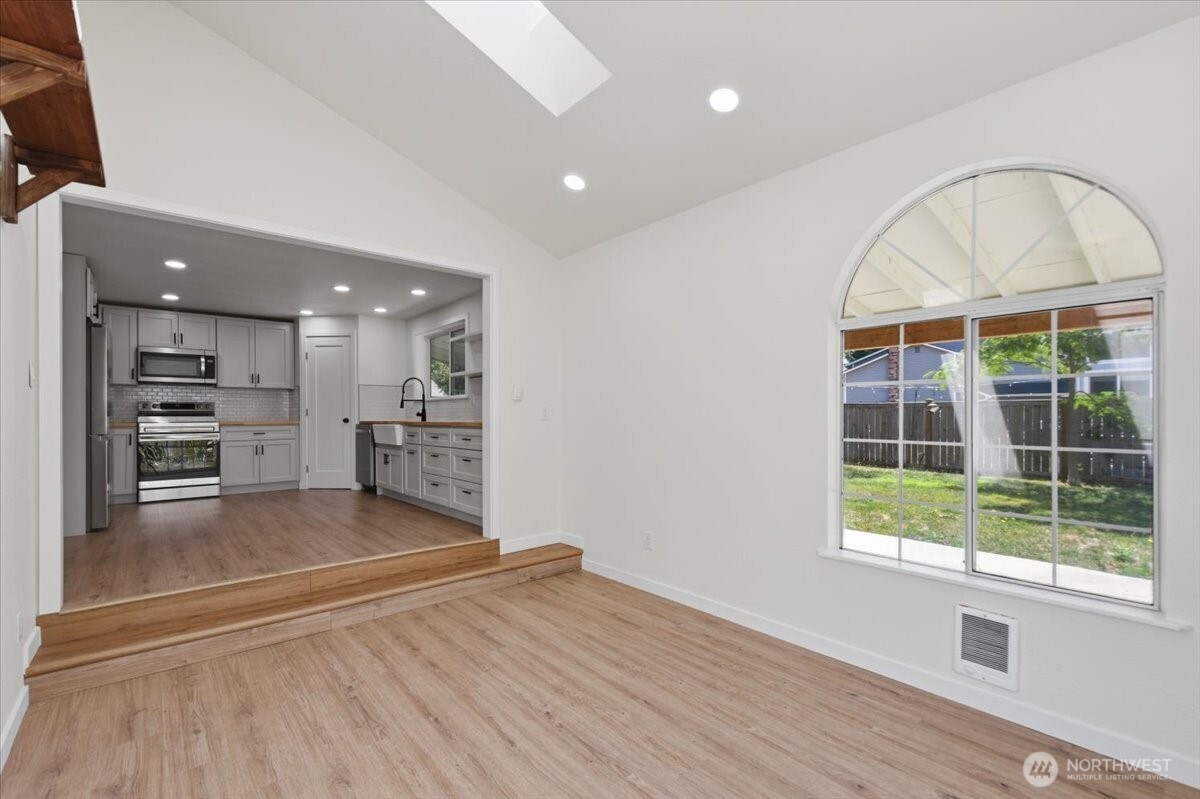 5728 131st Place Property Photo 11