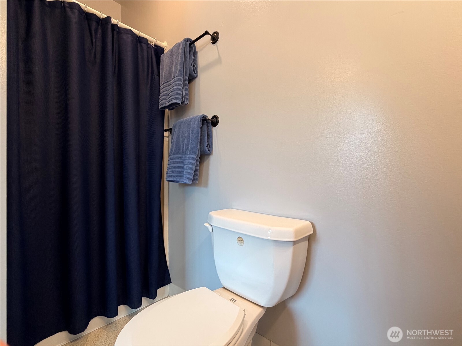 678 4th Avenue Property Photo 27
