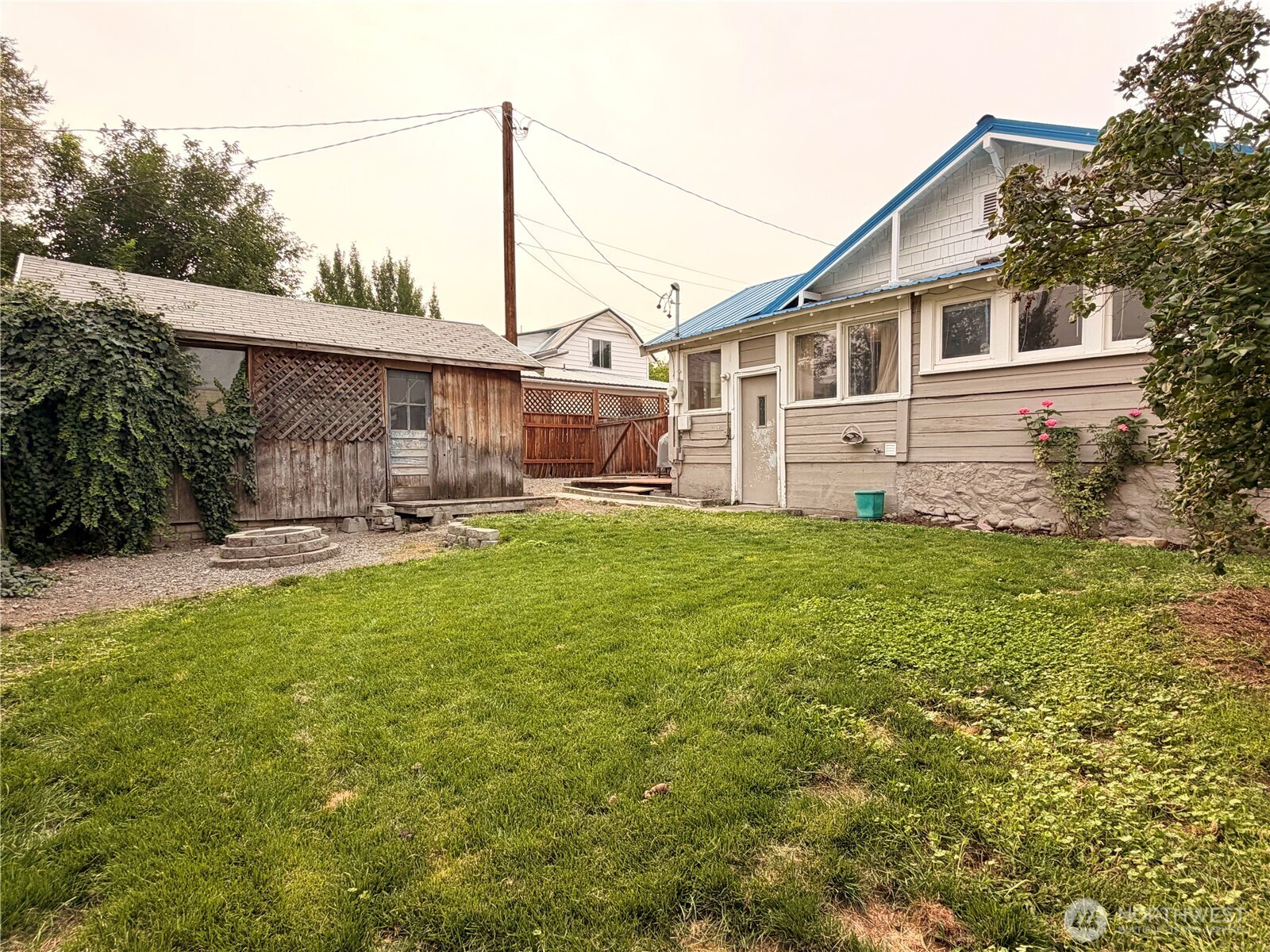 678 4th Avenue Property Photo 38