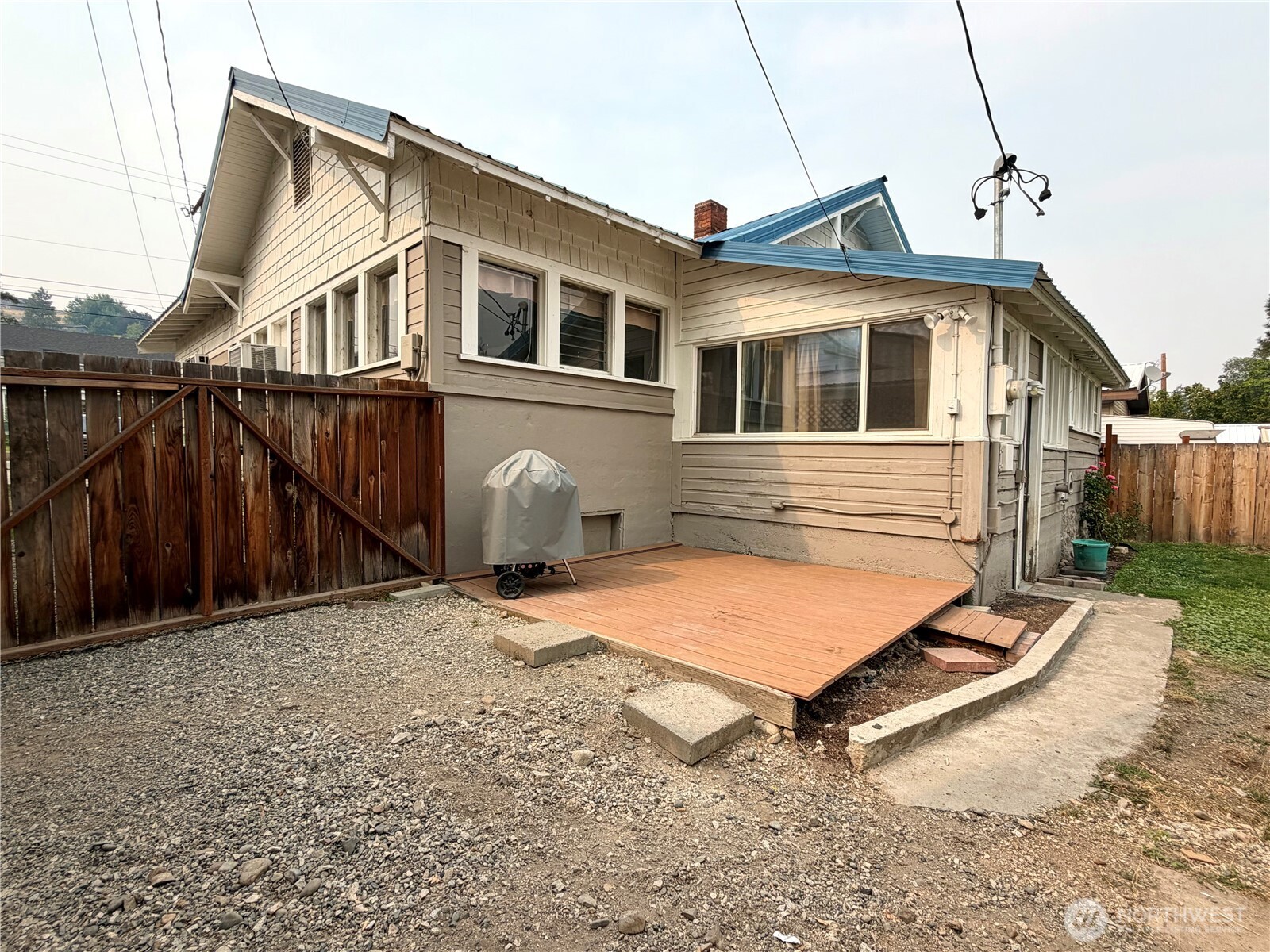 678 4th Avenue Property Photo 39