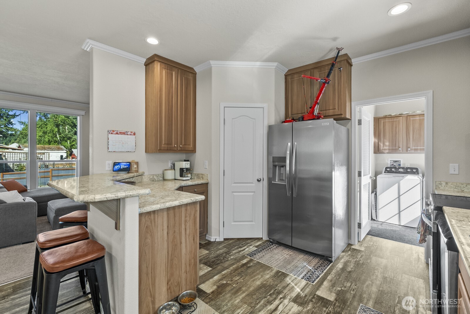 12813 Ridge Cir E Property Photo 11