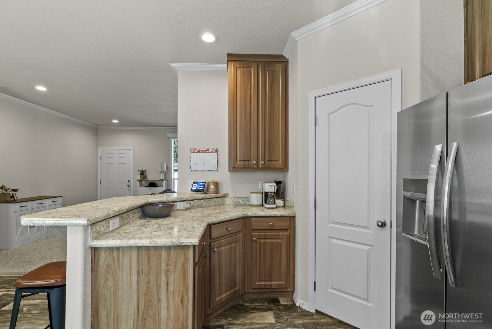 12813 Ridge Cir E Property Photo 13