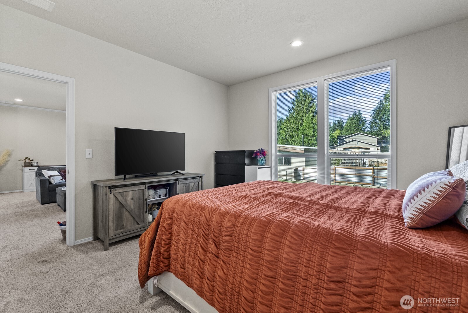 12813 Ridge Cir E Property Photo 18