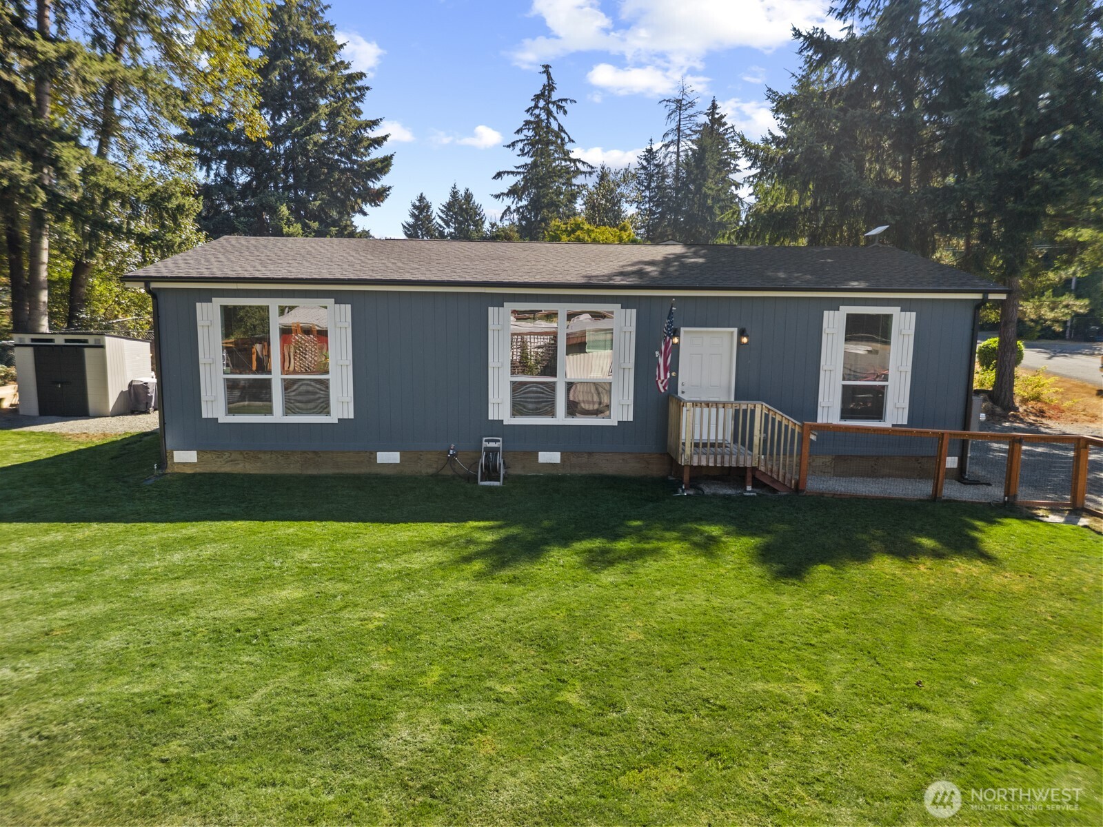 12813 Ridge Cir E Property Photo 29